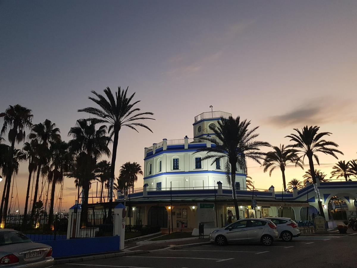 Free Parking, 40 Meters From The Beach, Wi-Fi, Ac Estepona Esterno foto